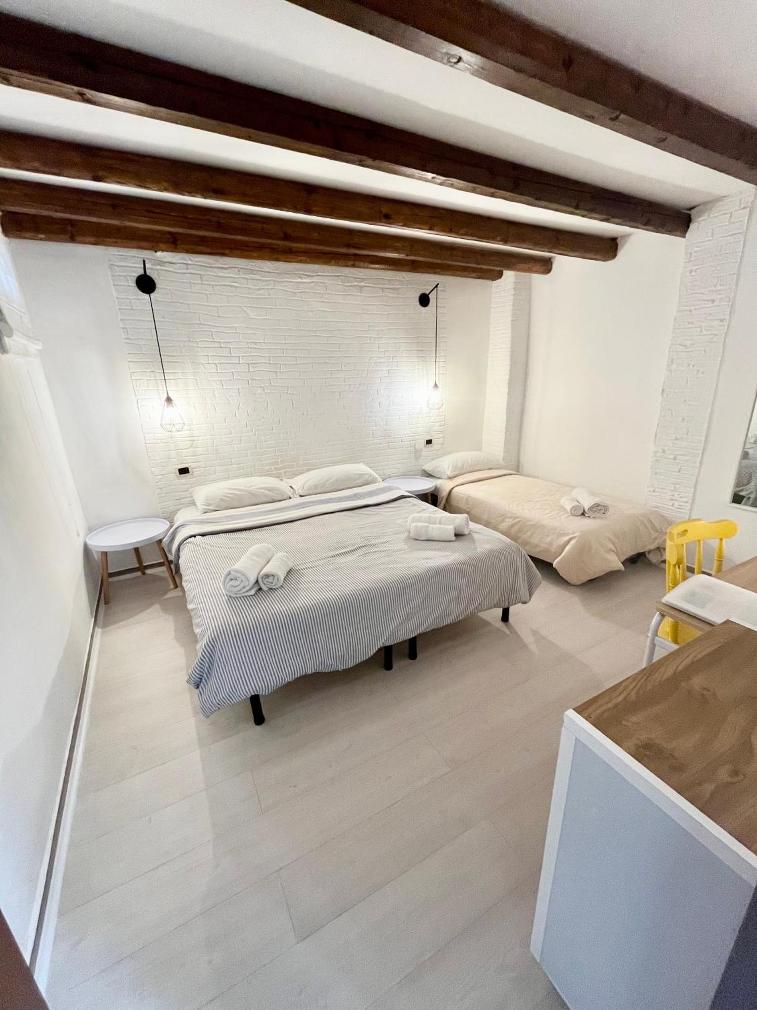 Ferienwohnung Casa Myrtos Palermo Exterior foto
